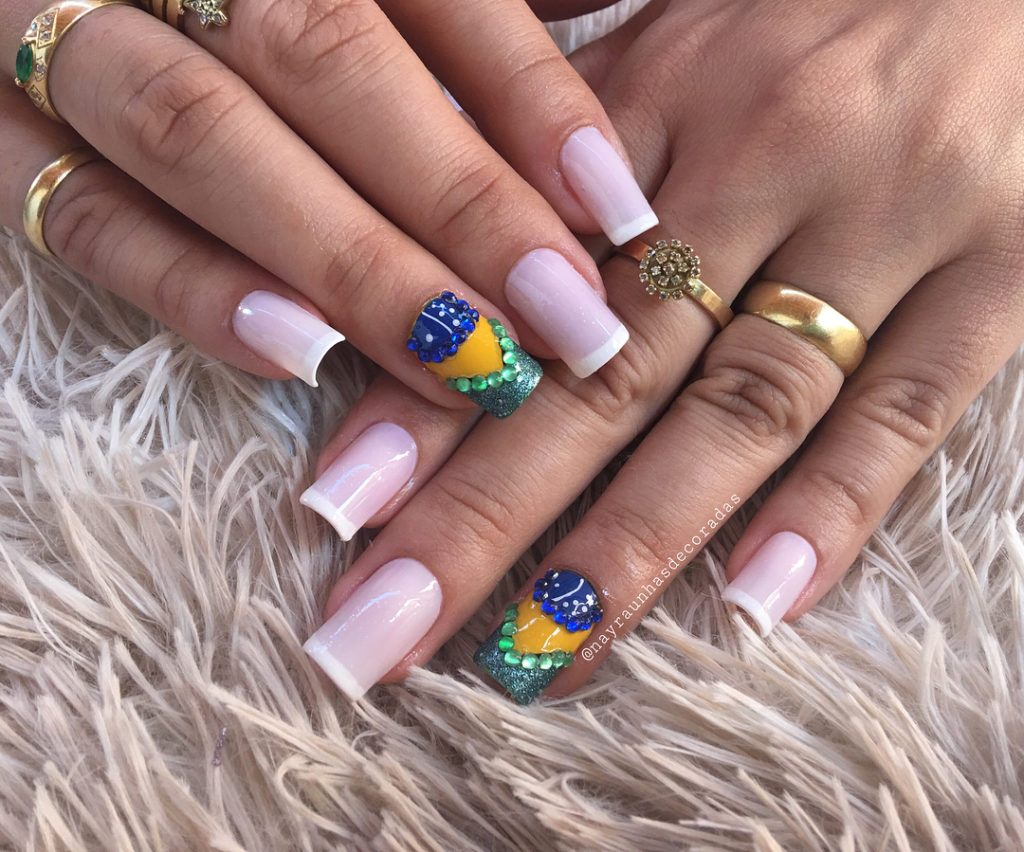 29 Ideias de unhas decoradas para Copa do Mundo