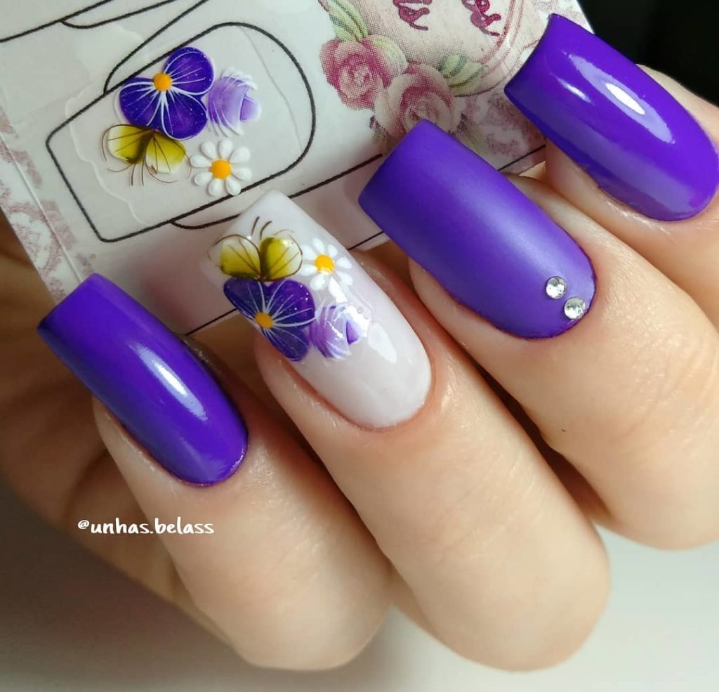 26 Unhas decoradas com adesivo de unha